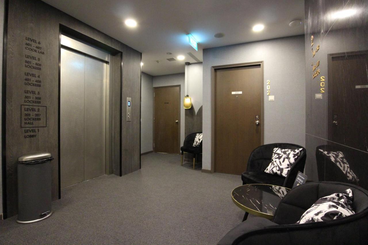 St Signature Bugis Beach, Dayuse, 5 Hours, 9Am-2Pm Singapore Exterior photo